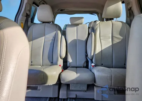 2014 Toyota Sienna Xle из США, поврежденный, VIN 5TDYK3DC5ES514644